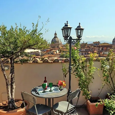 Apartament Navona Luxury Superior Penthouse Romeloft